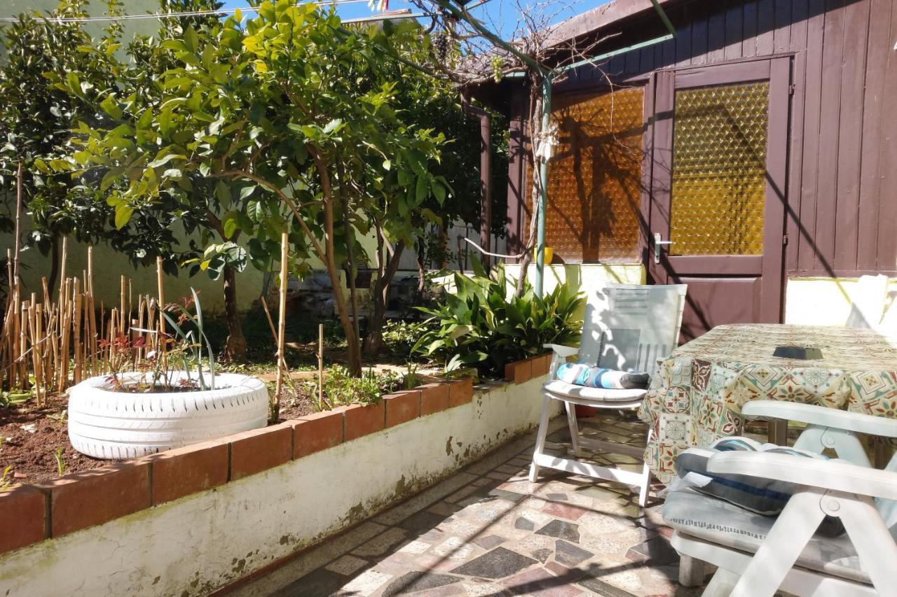 With A Parking Space - 21344 Penzion Pula